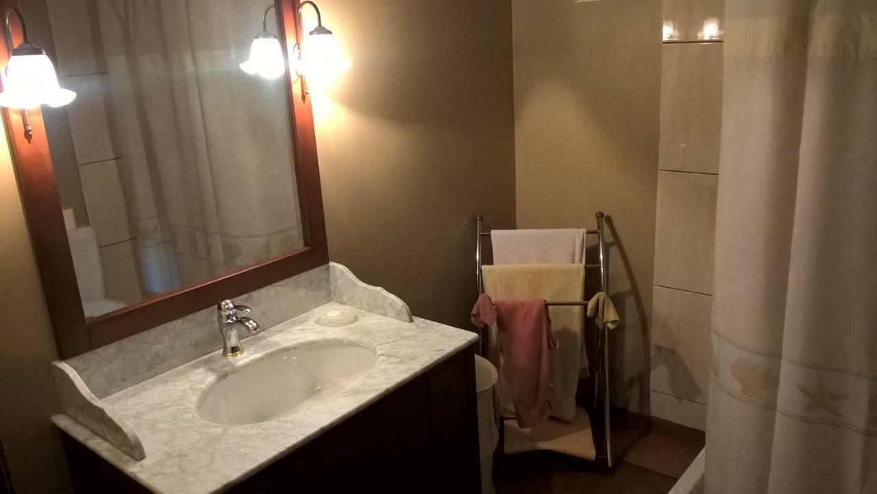 La Maison Des Marguerites Vresse-sur-Semois Bagian luar foto